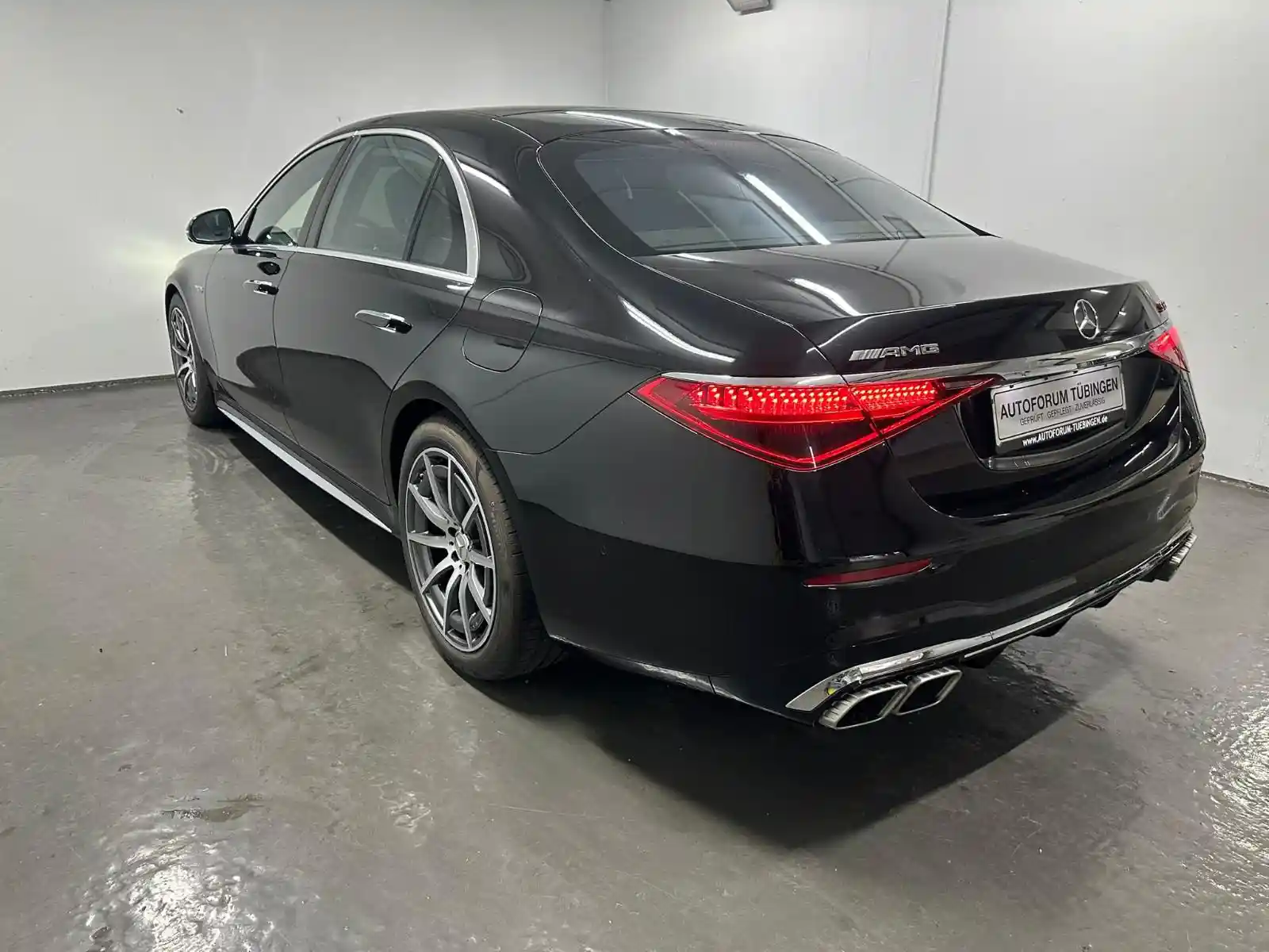 Mercedes-Benz S 63 AMG