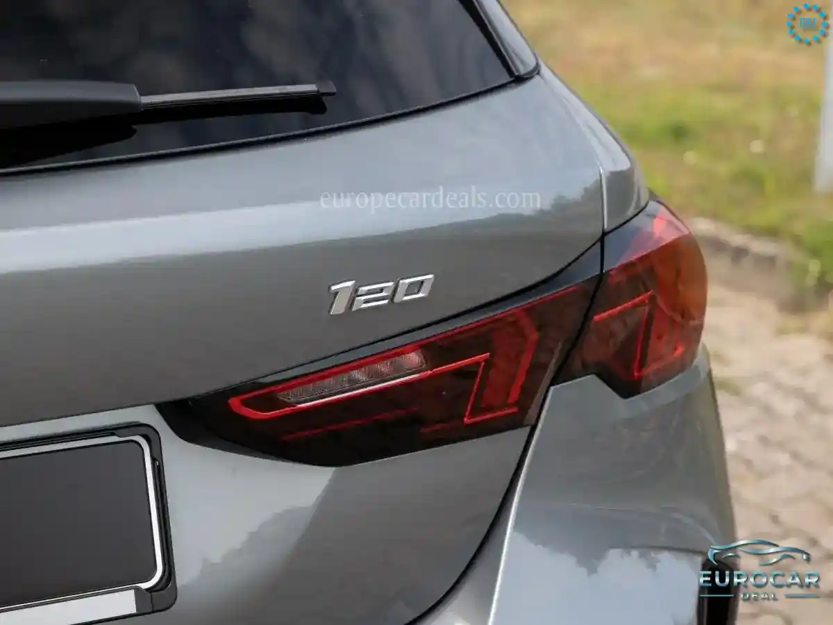 BMW 120