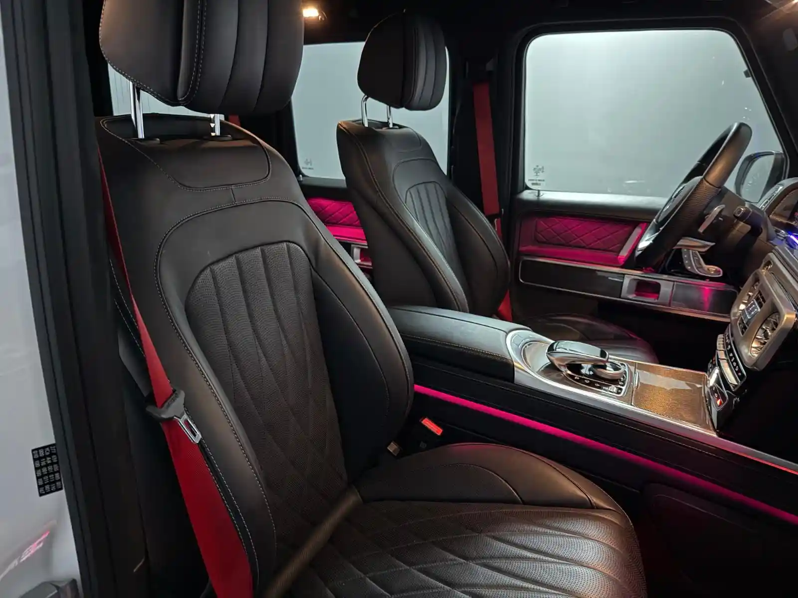Mercedes-Benz G 500