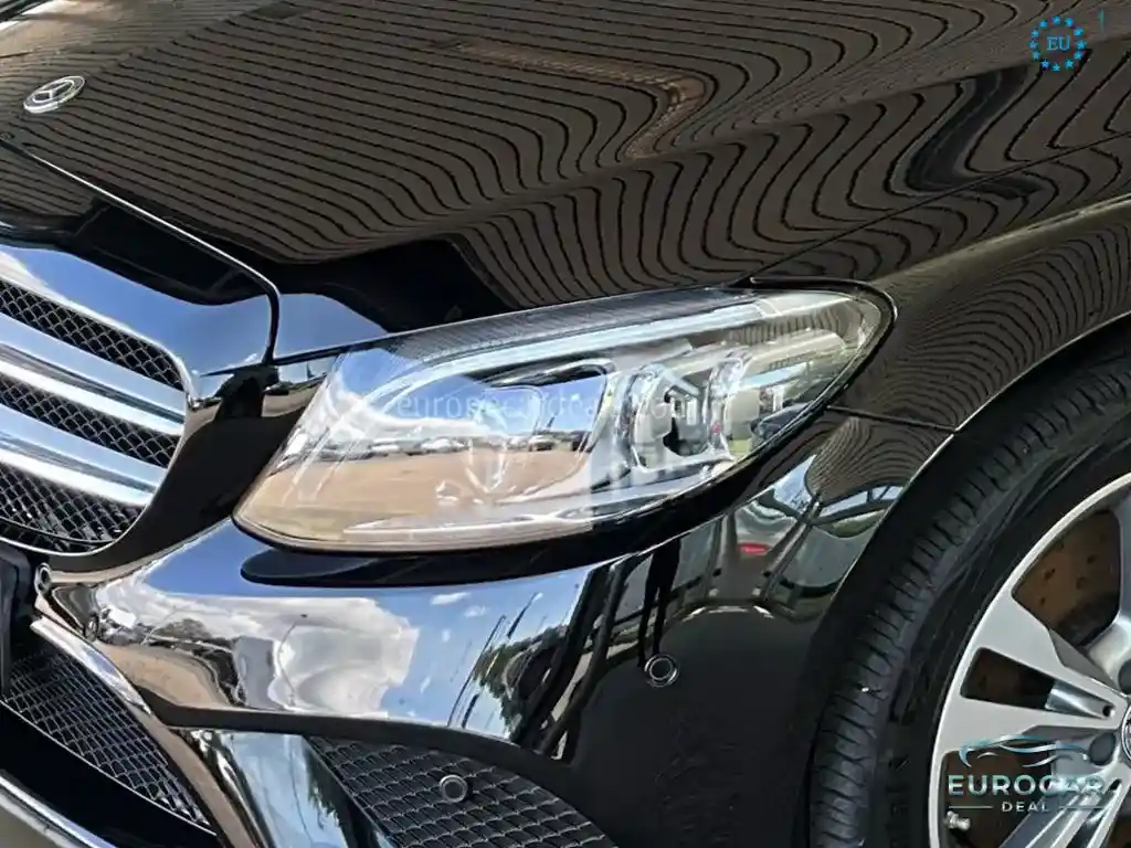 Mercedes-Benz C 300