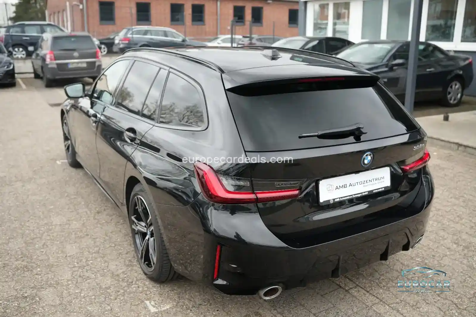 BMW 330