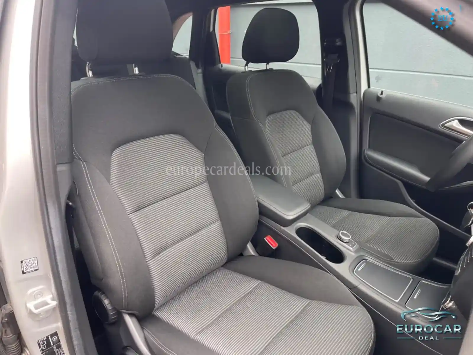 Mercedes-Benz B 220