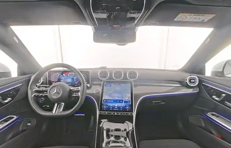 Mercedes-Benz CLE 300