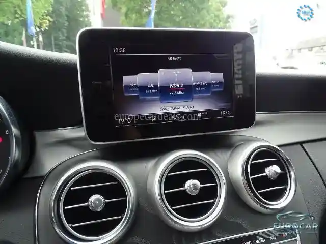 Mercedes-Benz C 180