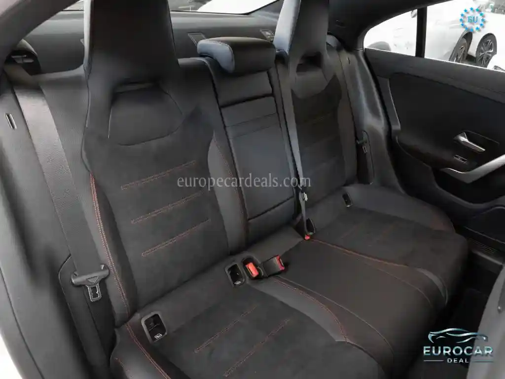 Mercedes-Benz CLA 220