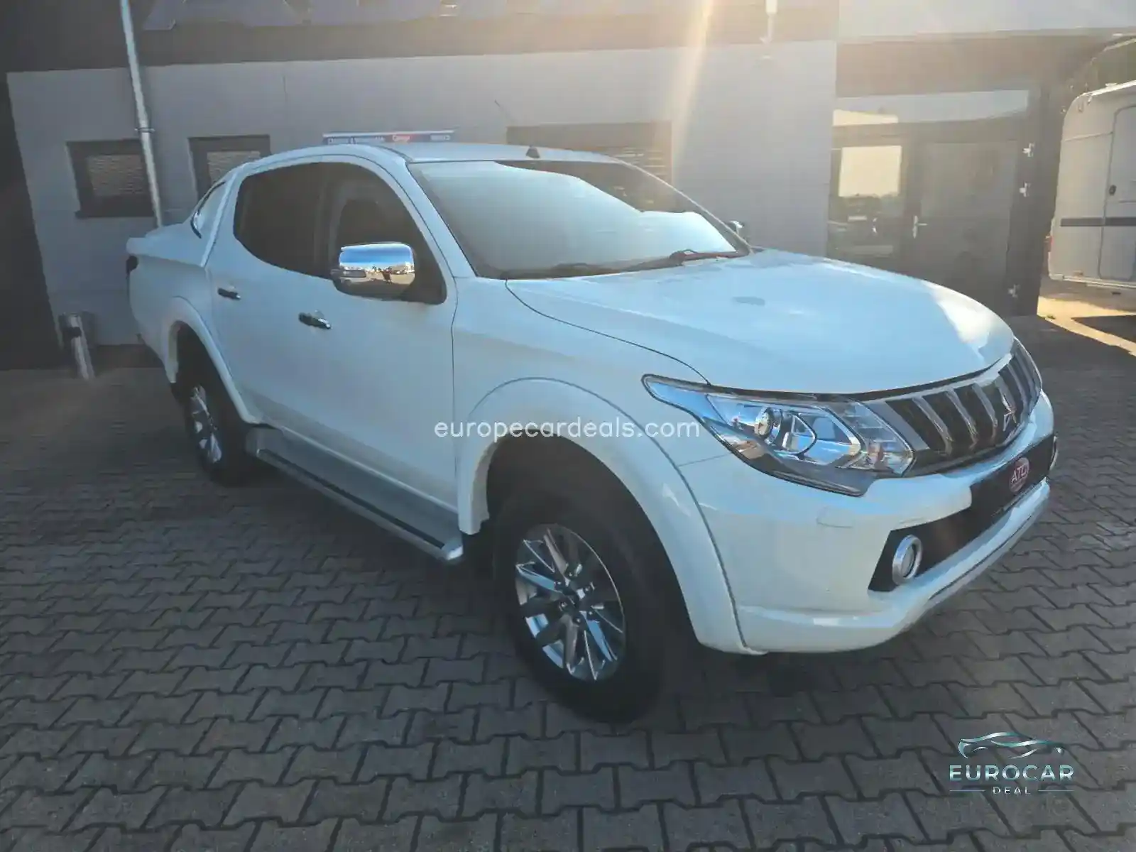 Mitsubishi L200