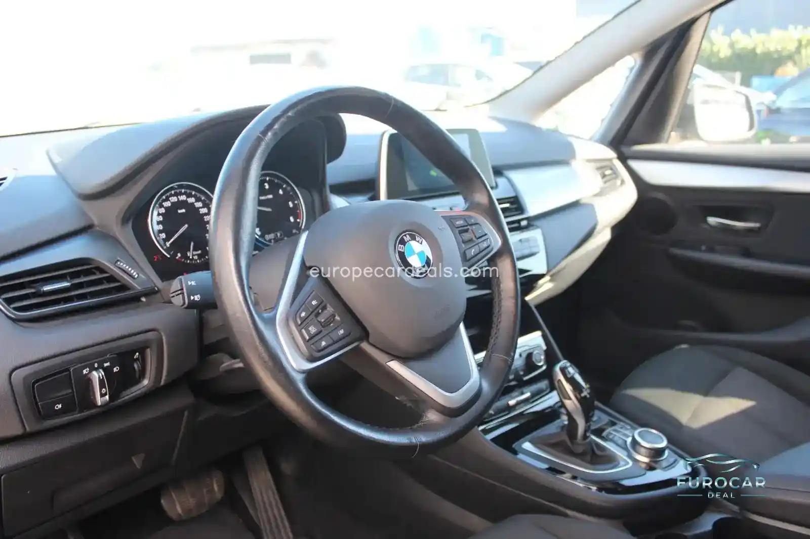 BMW 218