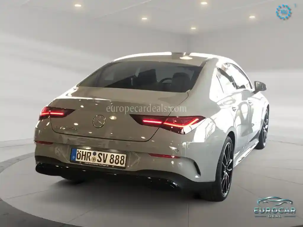 Mercedes-Benz CLA 220