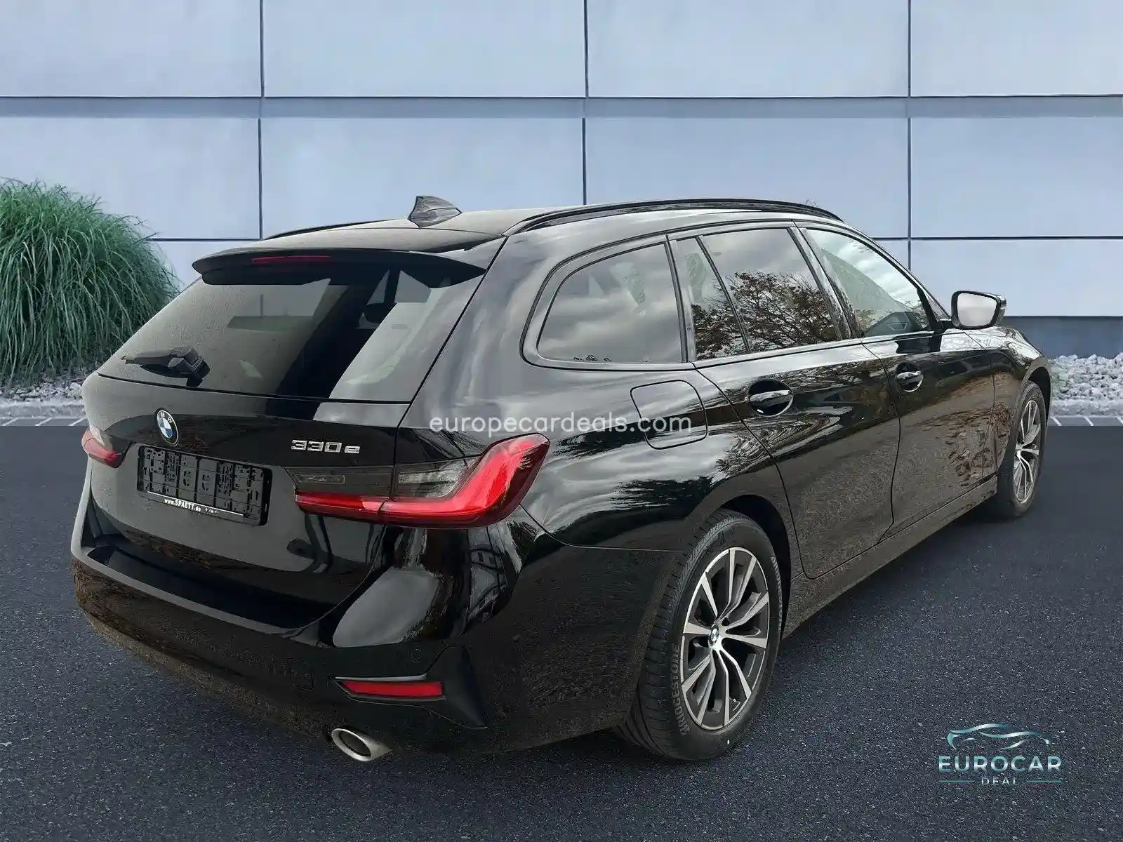 BMW 330