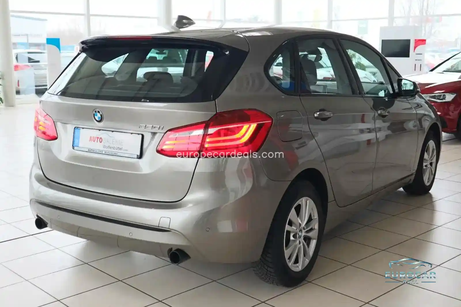 BMW 220