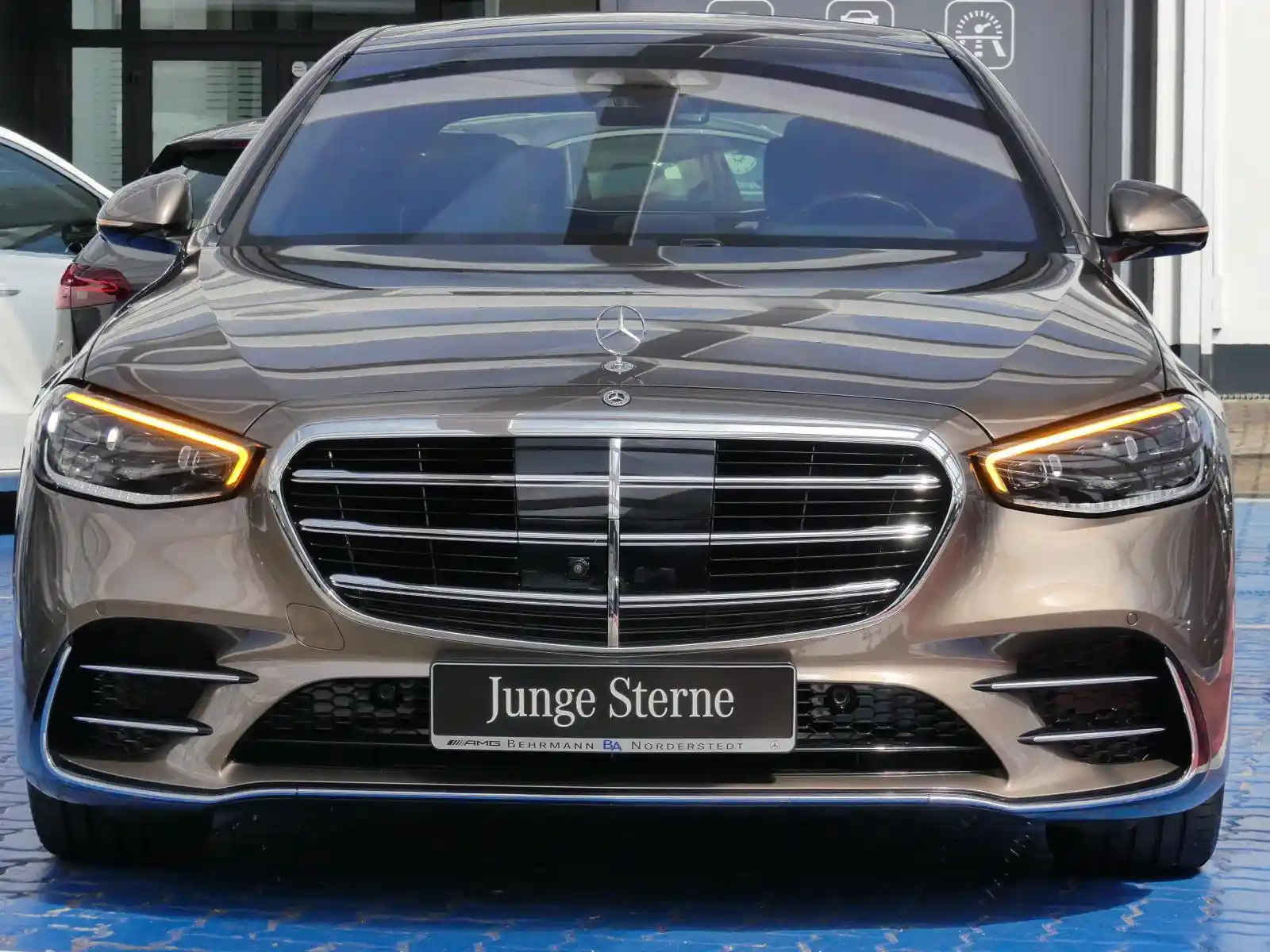 Mercedes-Benz S 500
