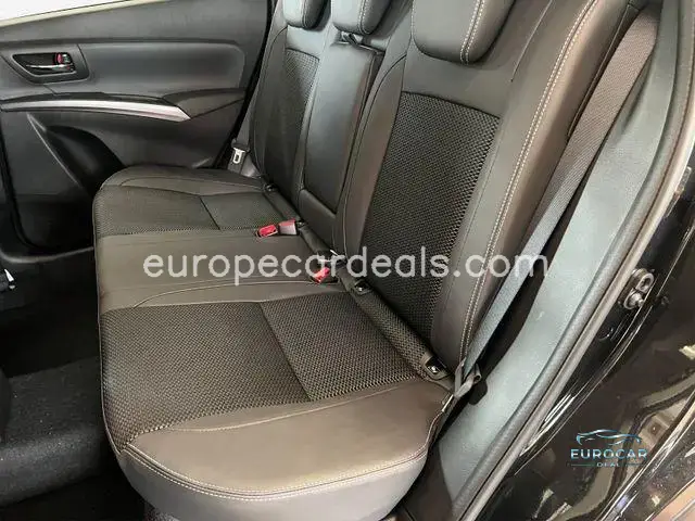 Suzuki (SX4) S-Cross