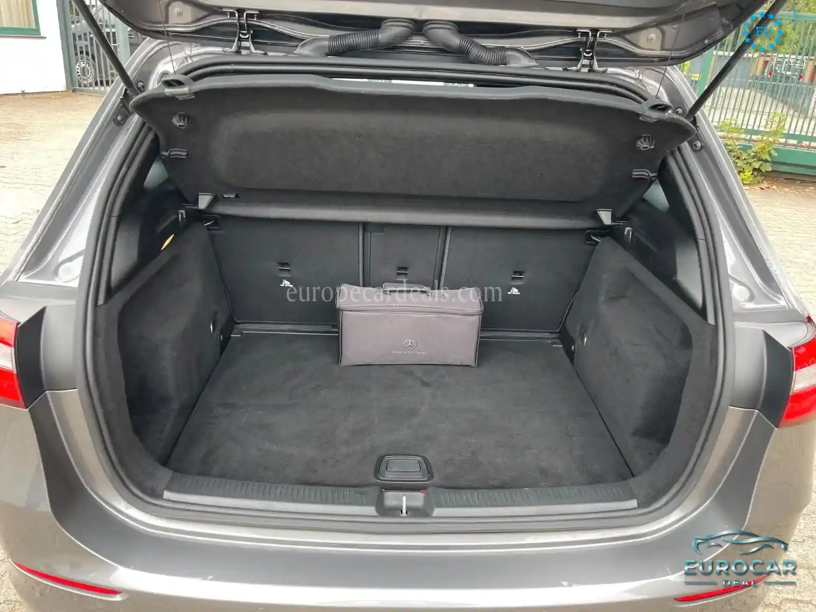 Mercedes-Benz B 250