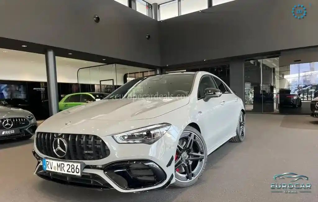 Mercedes-Benz CLA 45 AMG