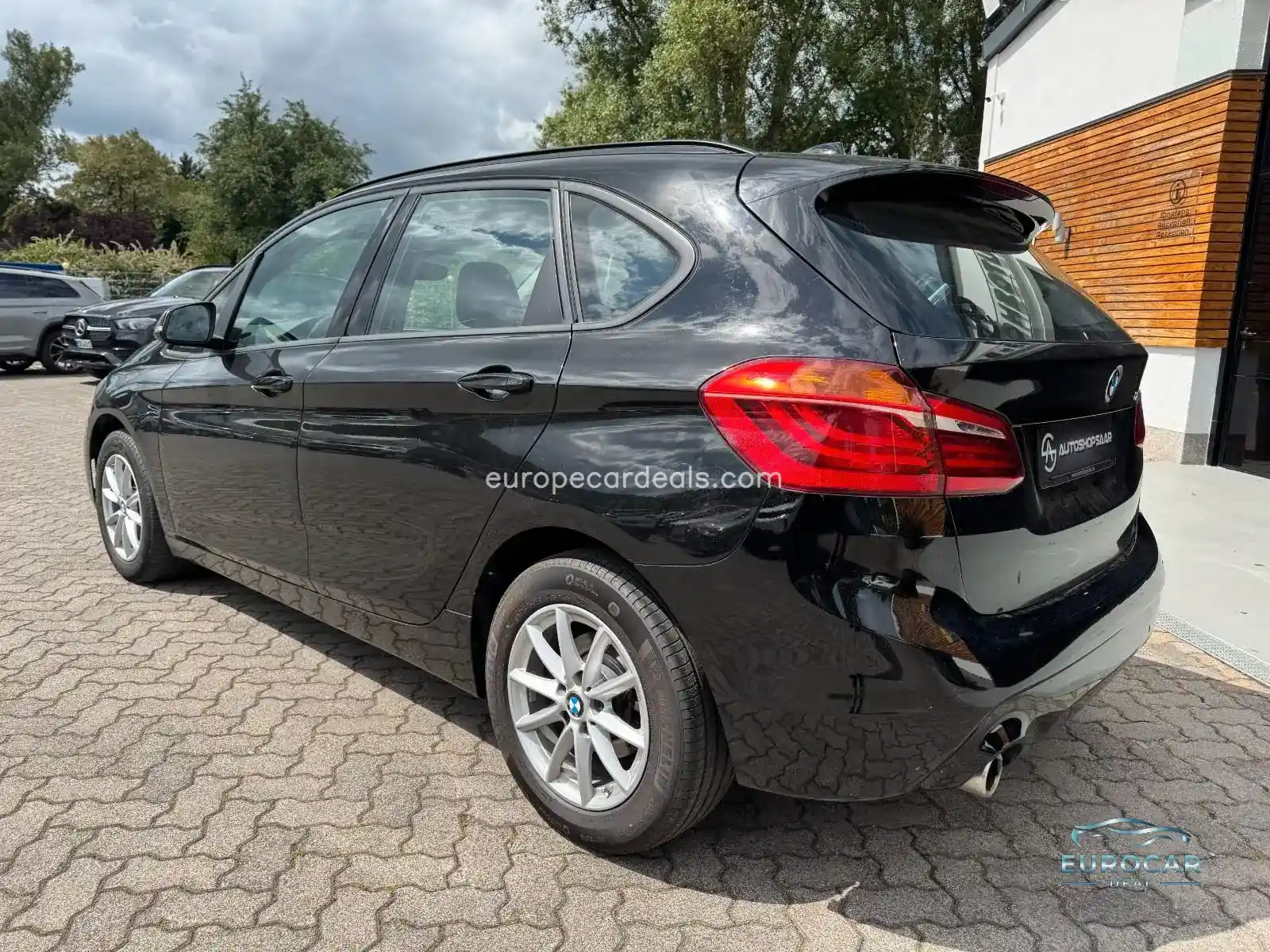 BMW 218