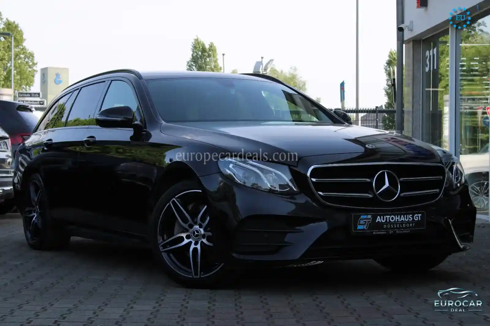 Mercedes-Benz E 200