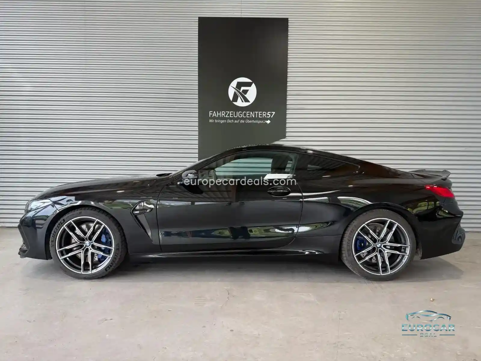 BMW M8