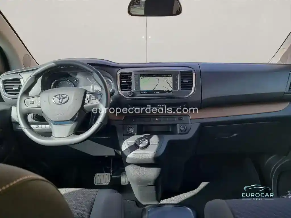 Toyota Proace (Verso)