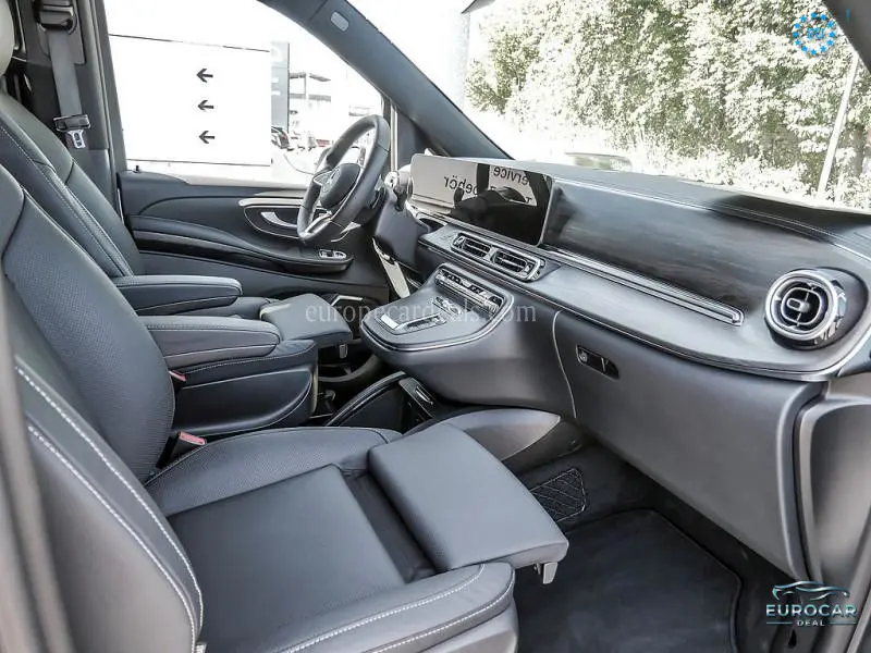 Mercedes-Benz V 250