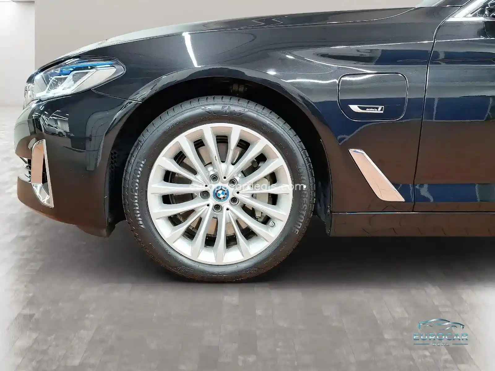 BMW 530
