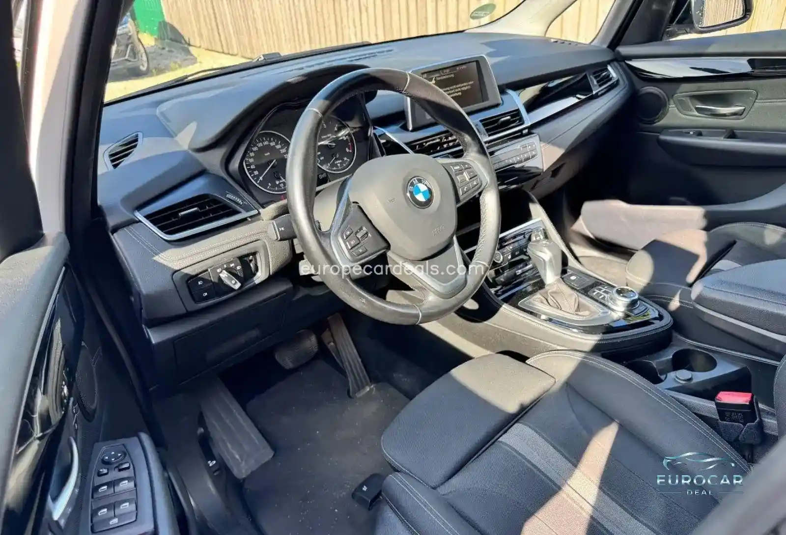 BMW 218