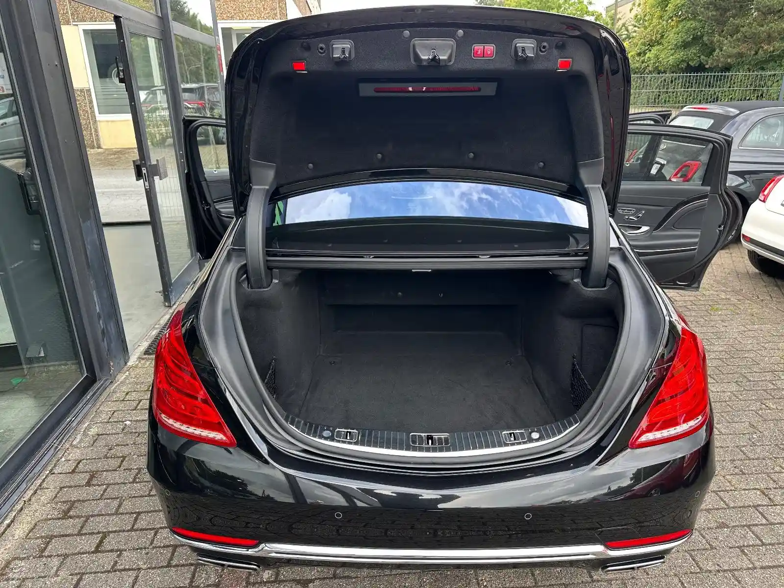 Mercedes-Benz S 500