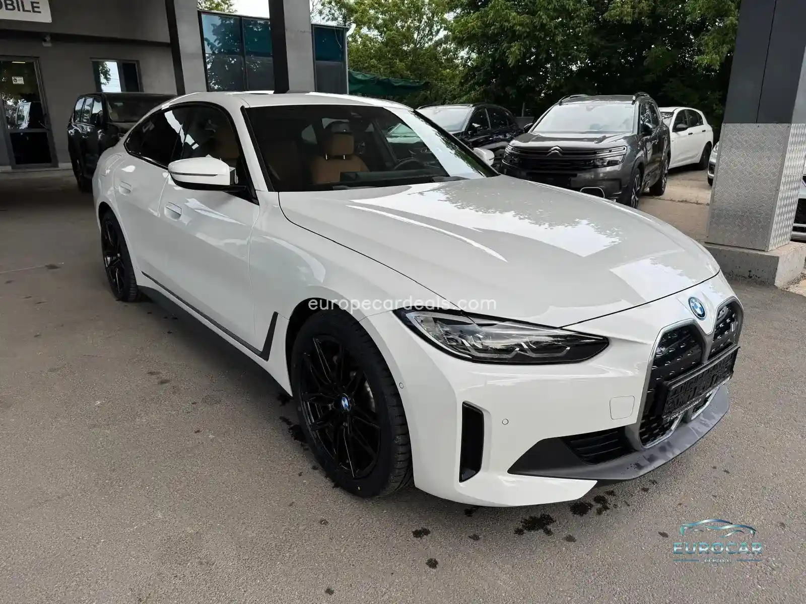 BMW i4