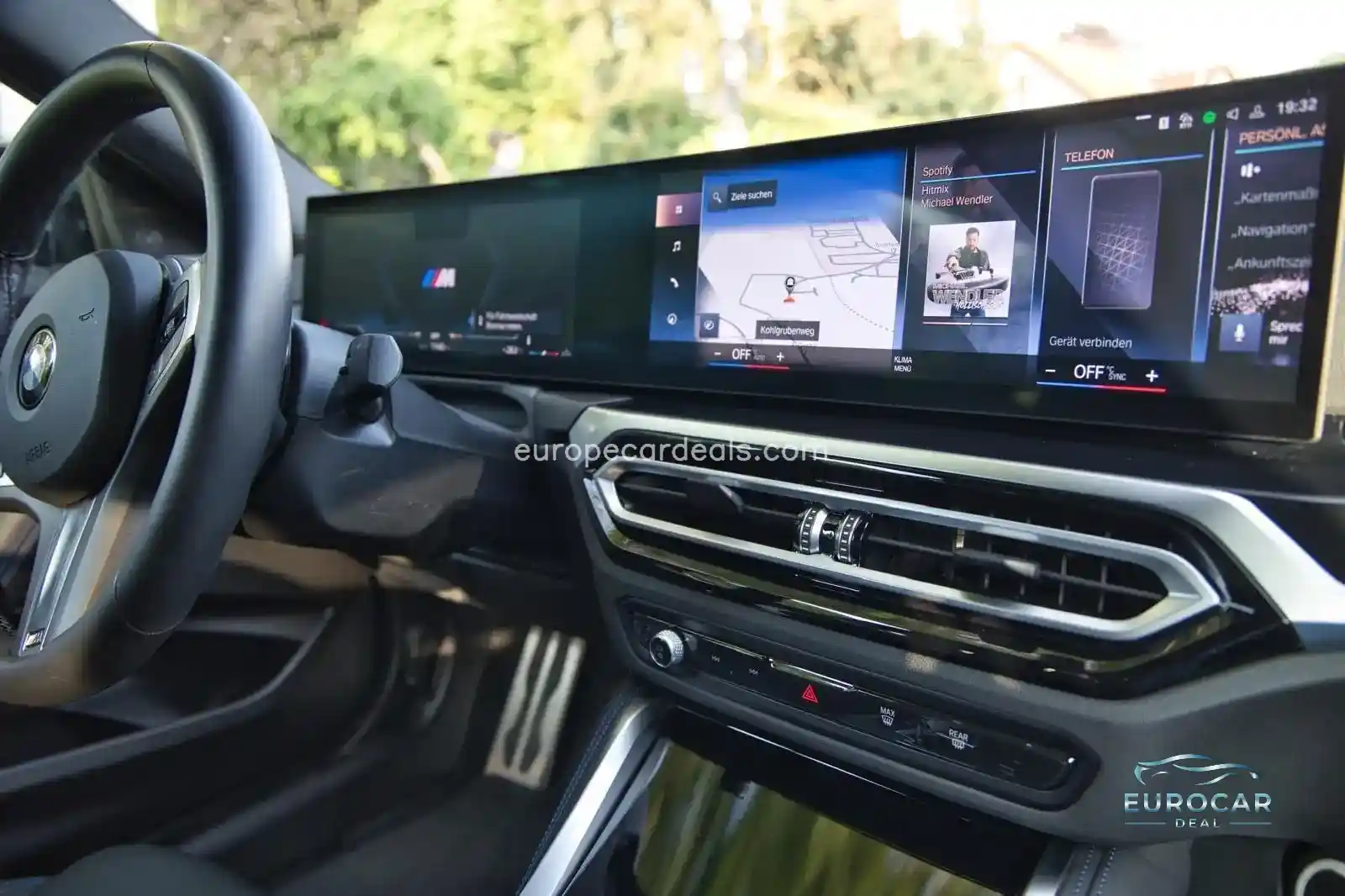BMW M240i
