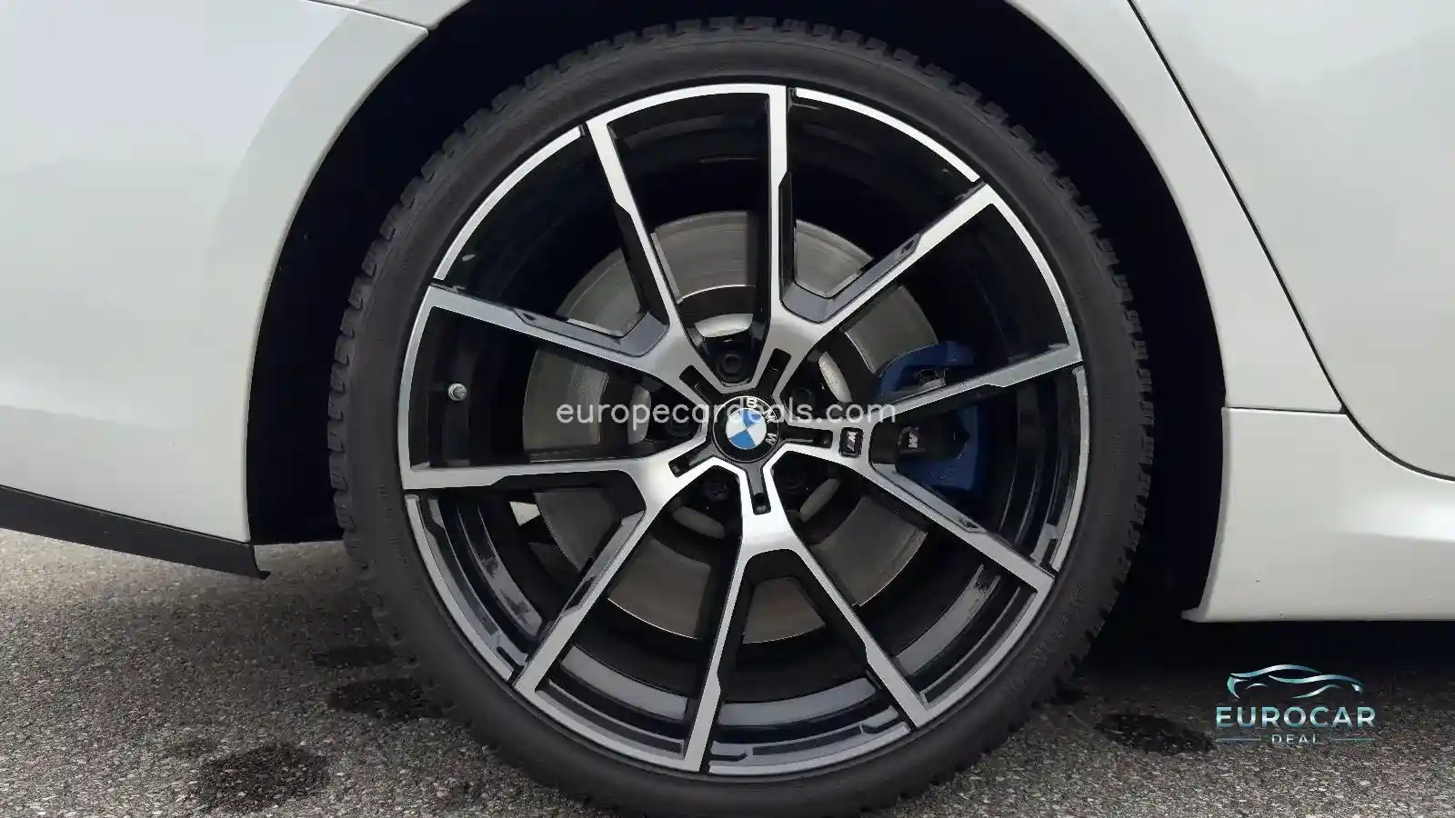 BMW 840
