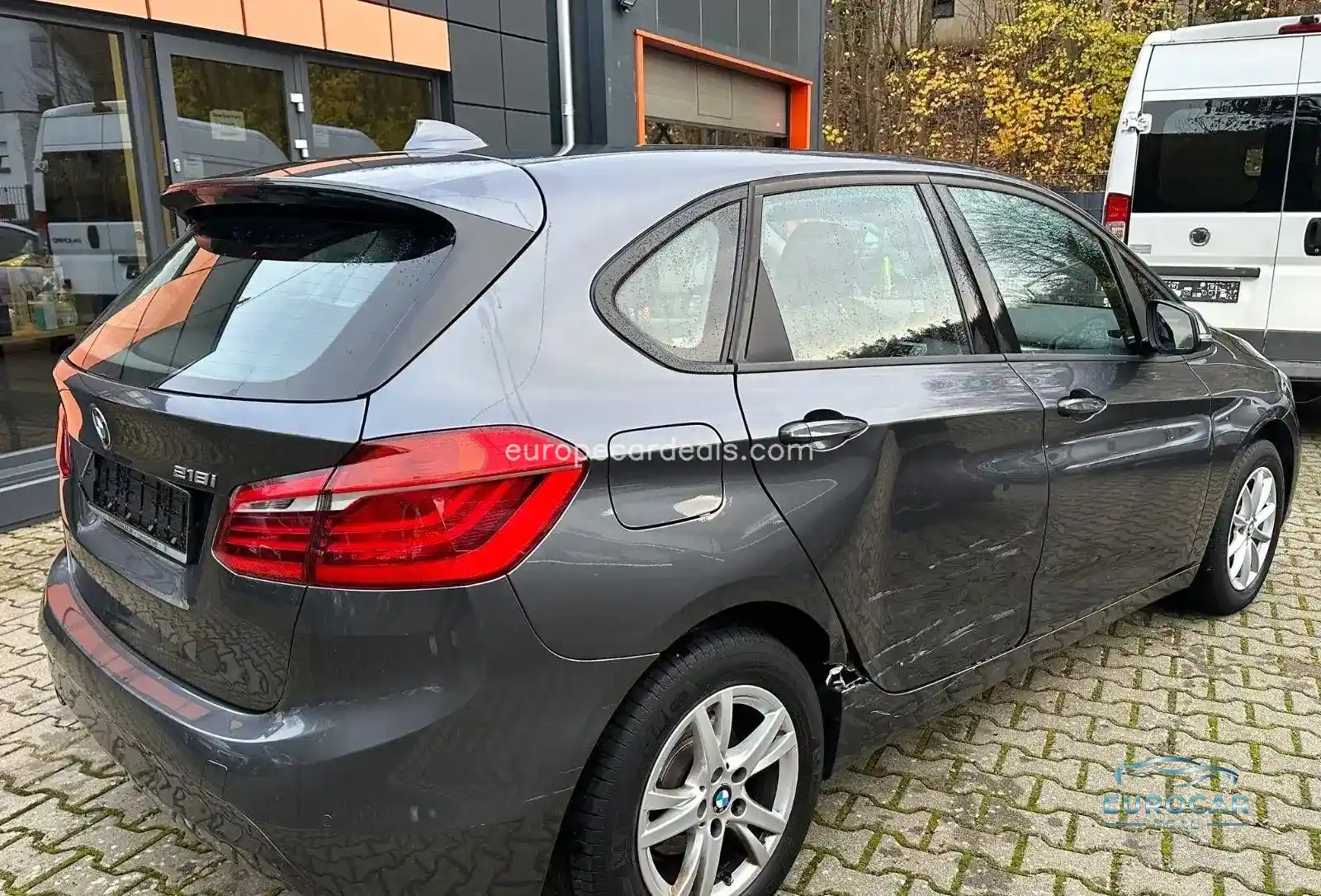 BMW 218