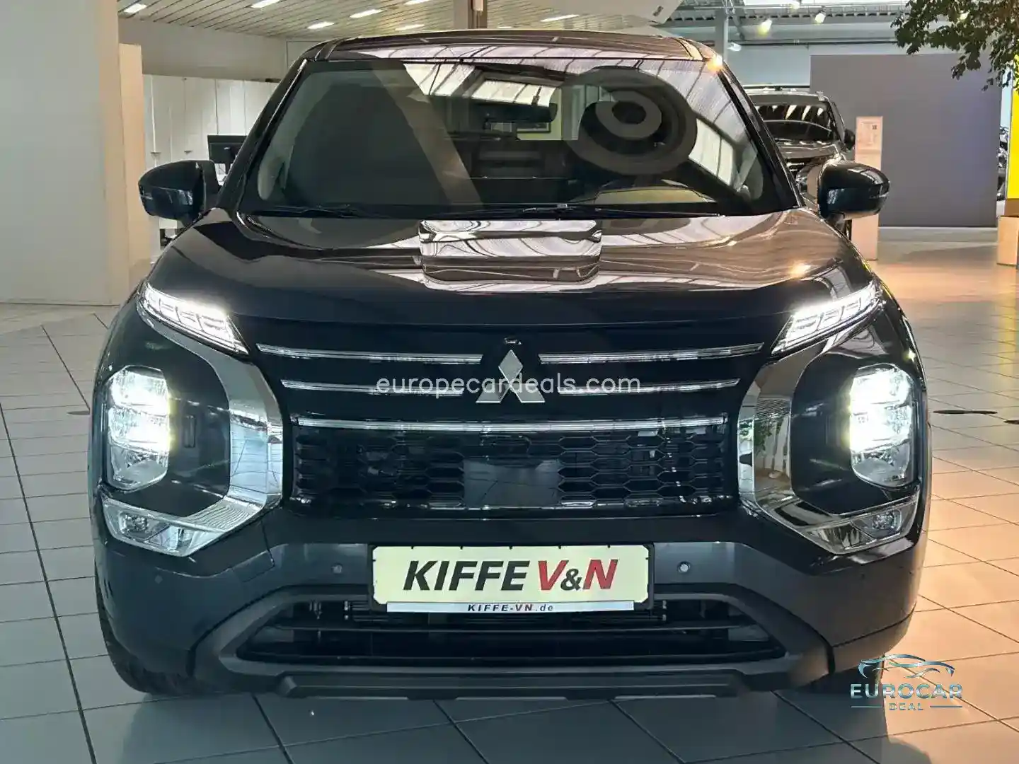 Mitsubishi Plug-in Hybrid Outlander