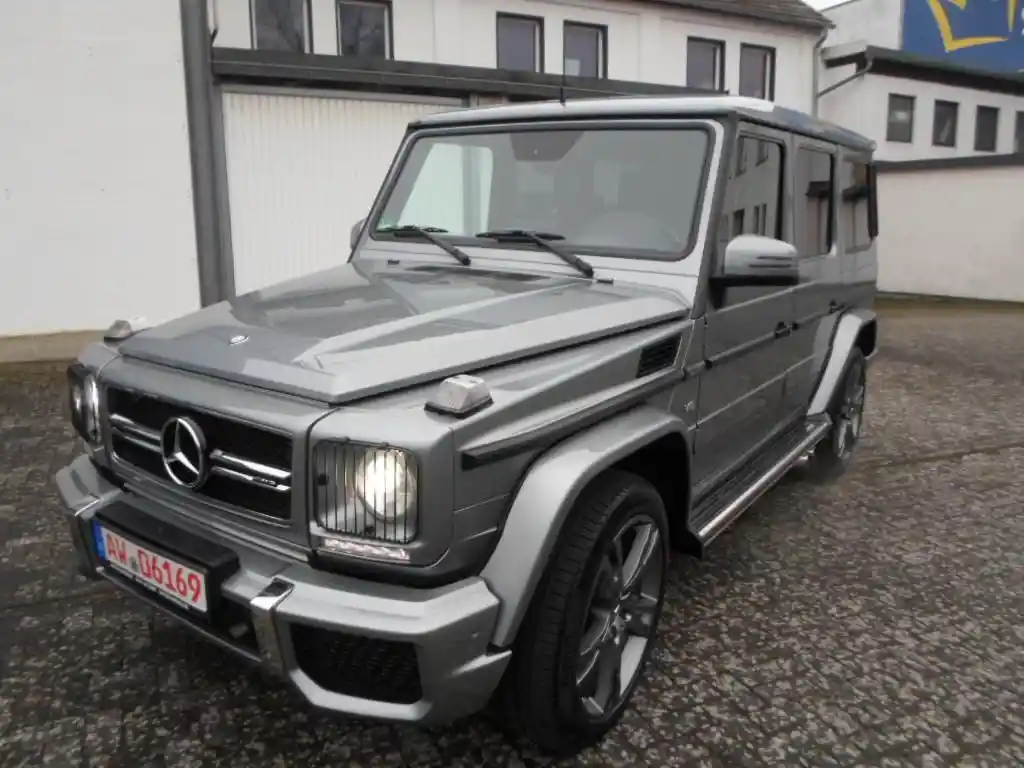 Mercedes-Benz G 500