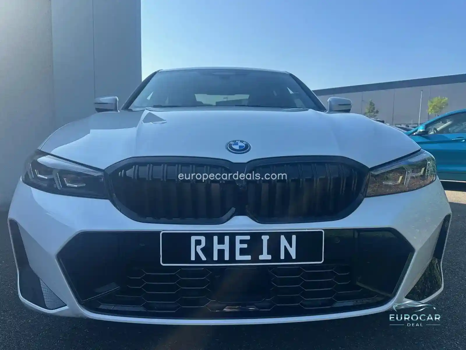 BMW 330