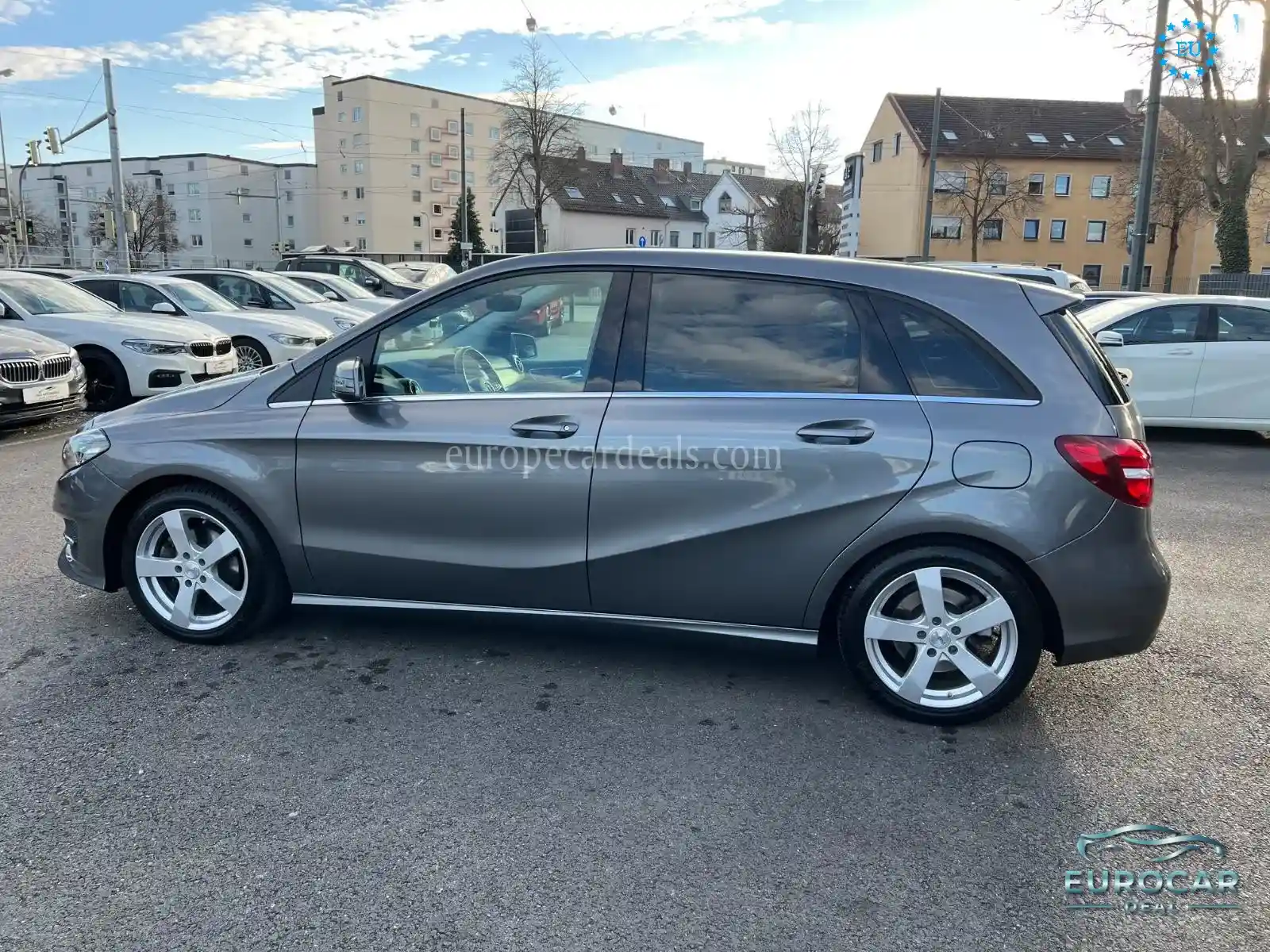 Mercedes-Benz B 220