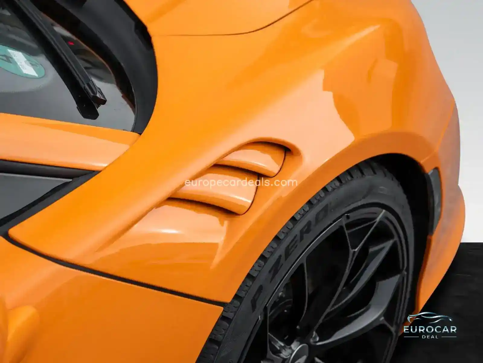 McLaren Artura
