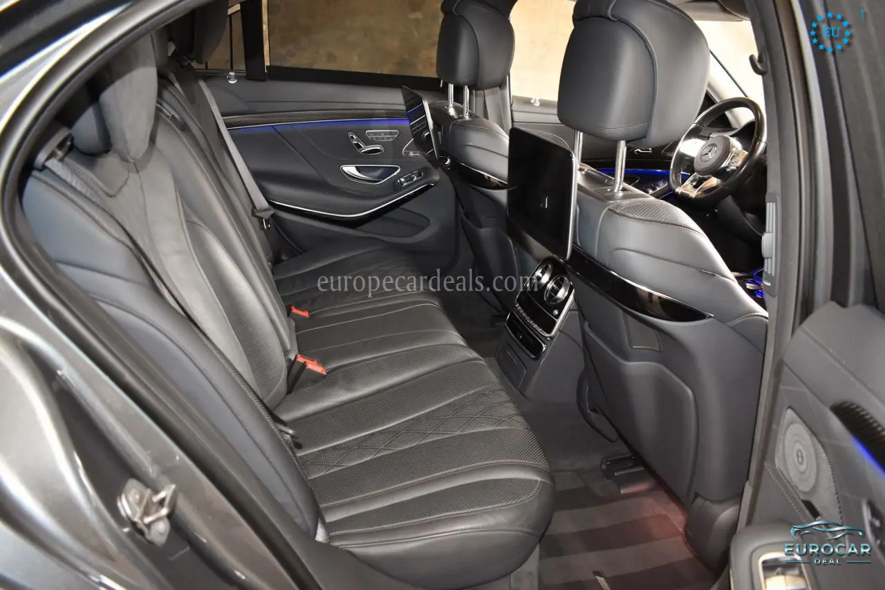 Mercedes-Benz S 400