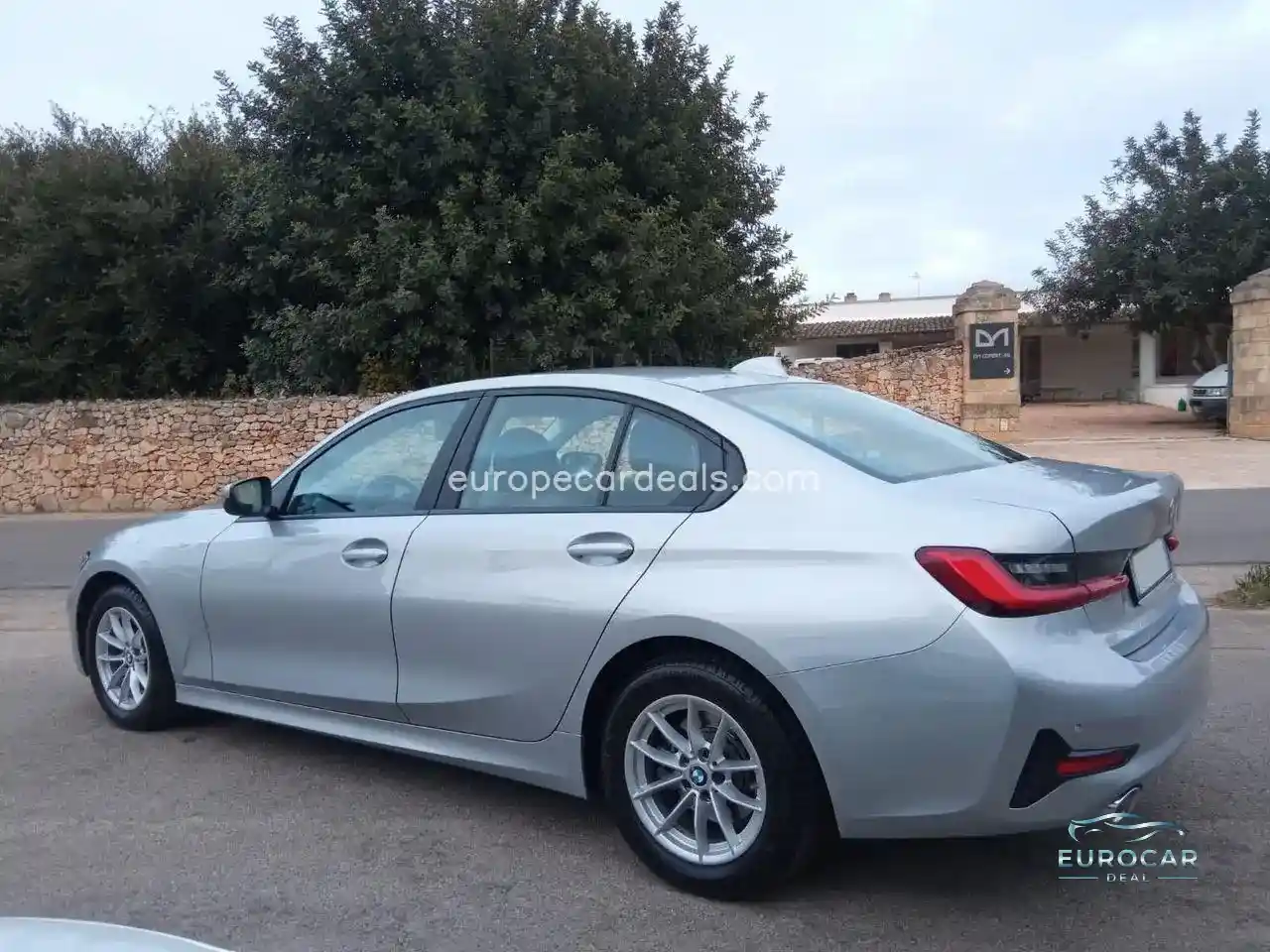 BMW 320
