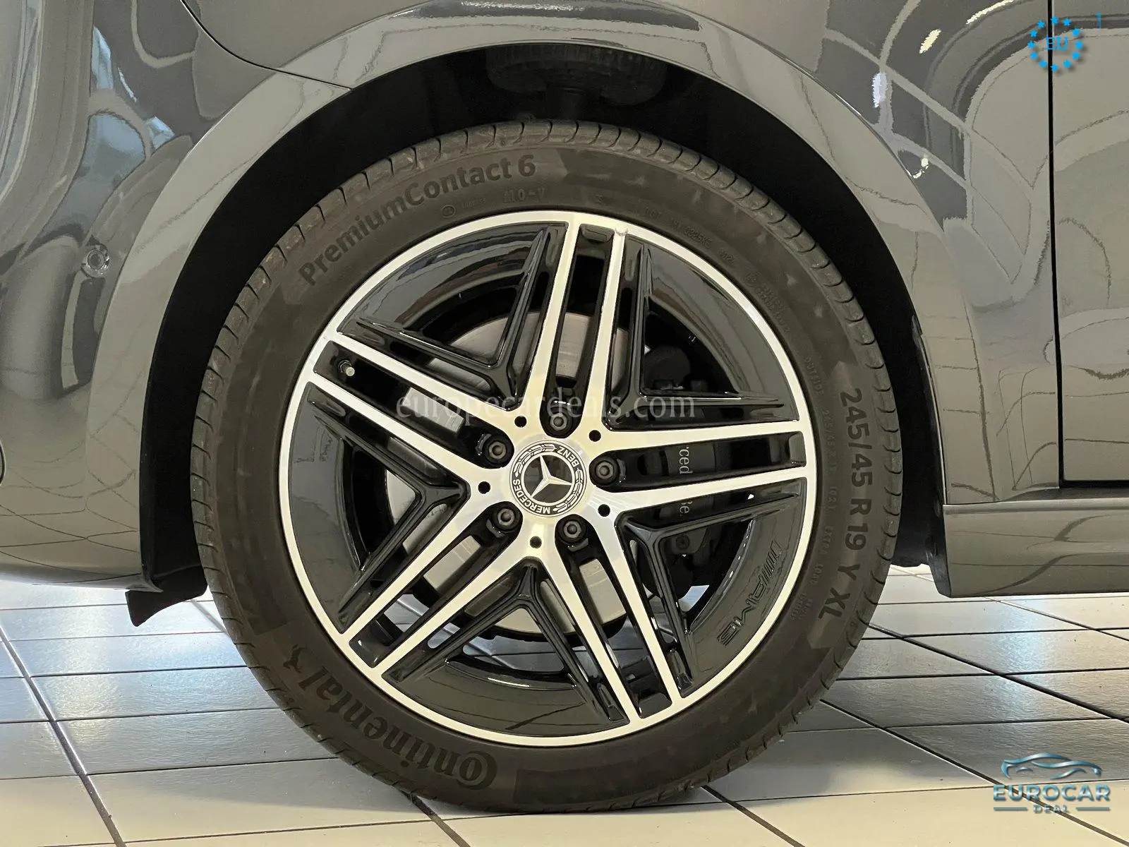 Mercedes-Benz V 250