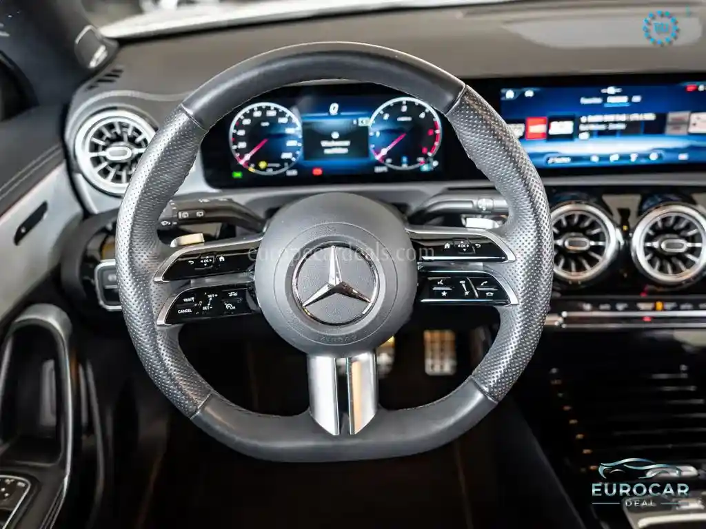 Mercedes-Benz CLA 220 Shooting Brake
