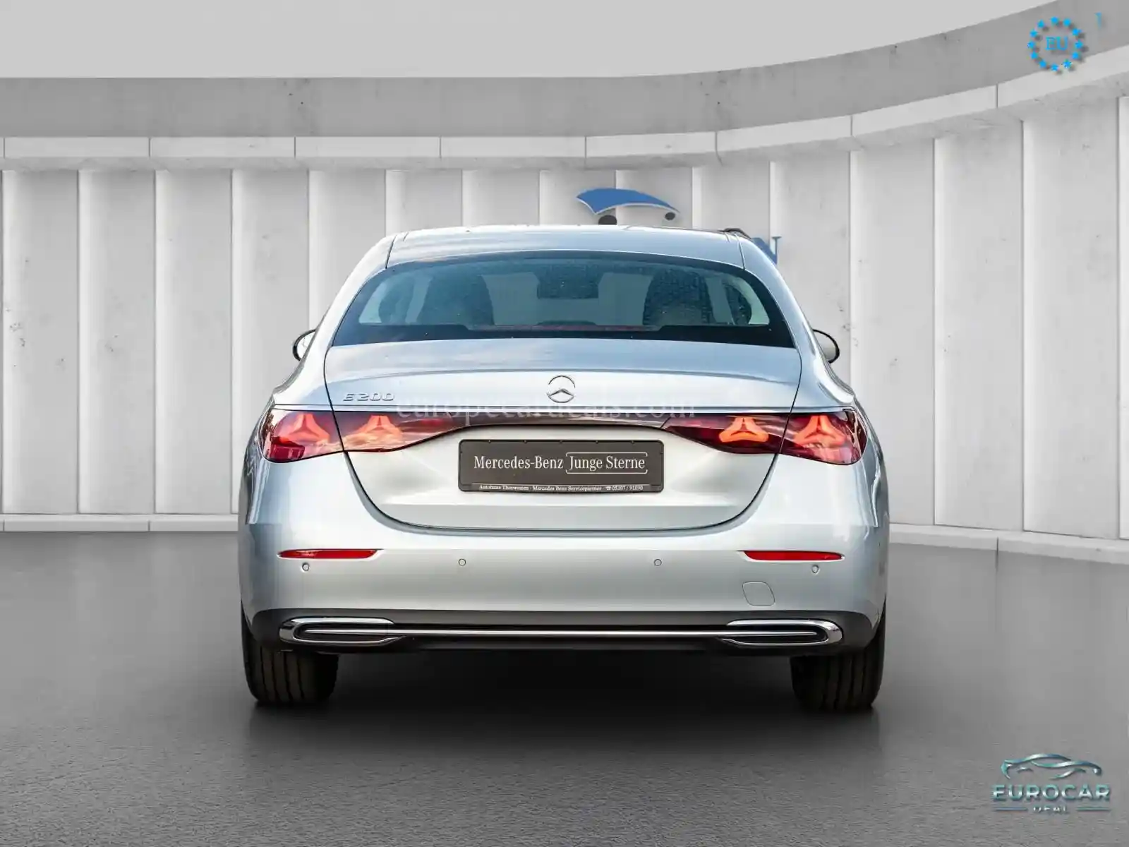 Mercedes-Benz E 200