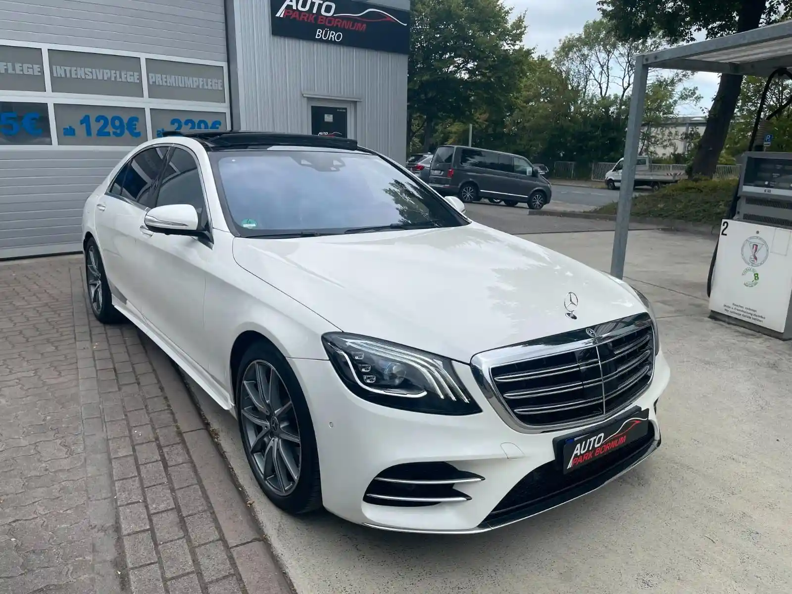Mercedes-Benz S 560