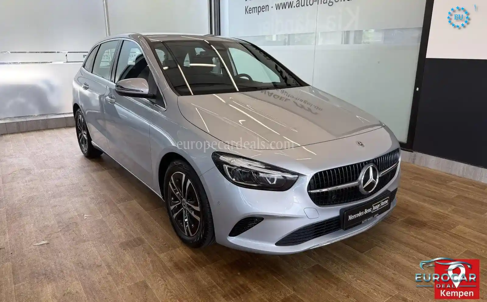Mercedes-Benz B 180
