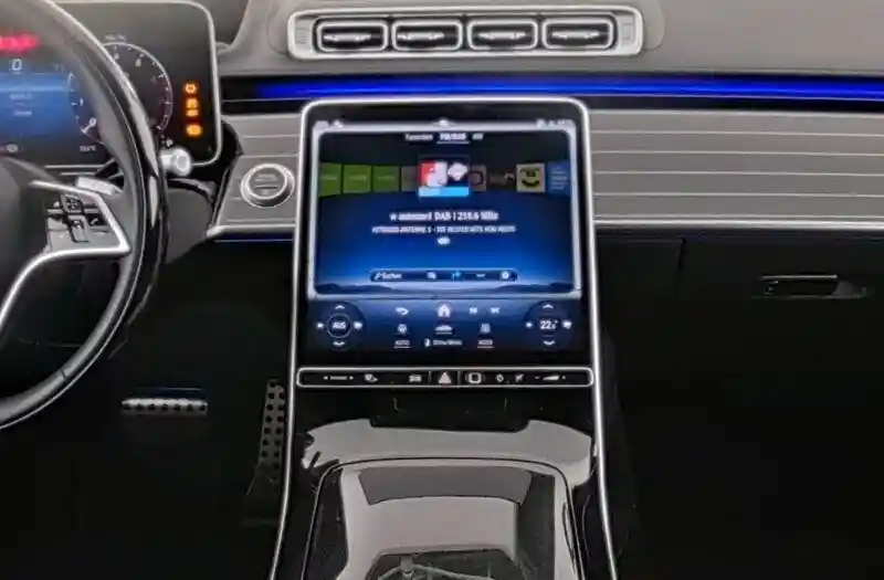 Mercedes-Benz S 500