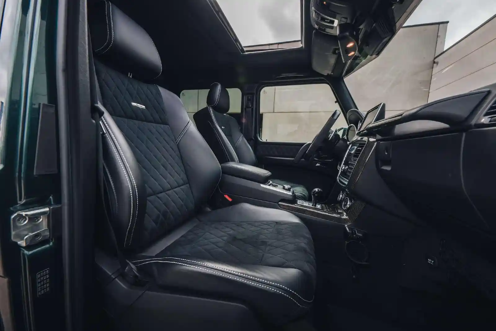 Mercedes-Benz G 500