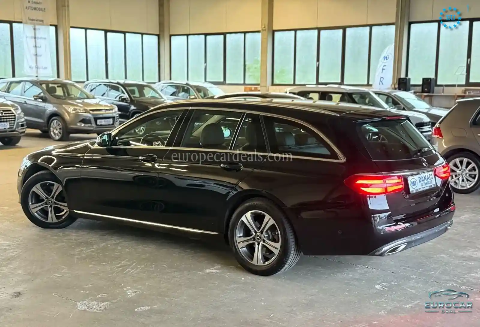 Mercedes-Benz E 200