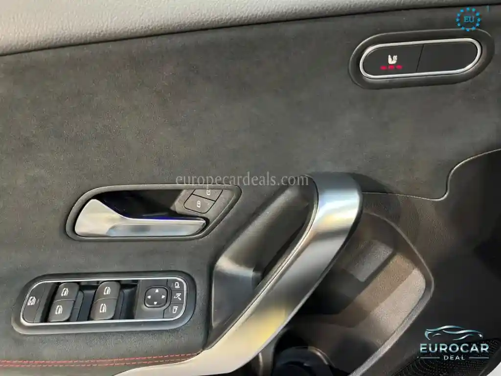 Mercedes-Benz A 220