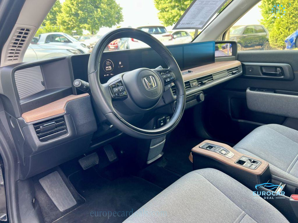 Honda e