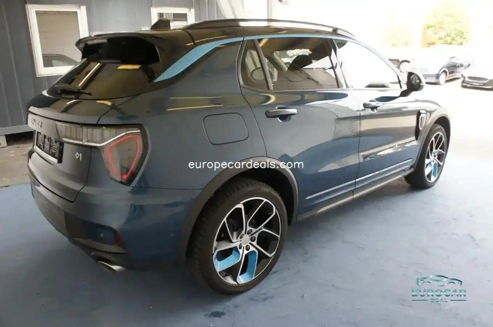 Lynk&Co 01