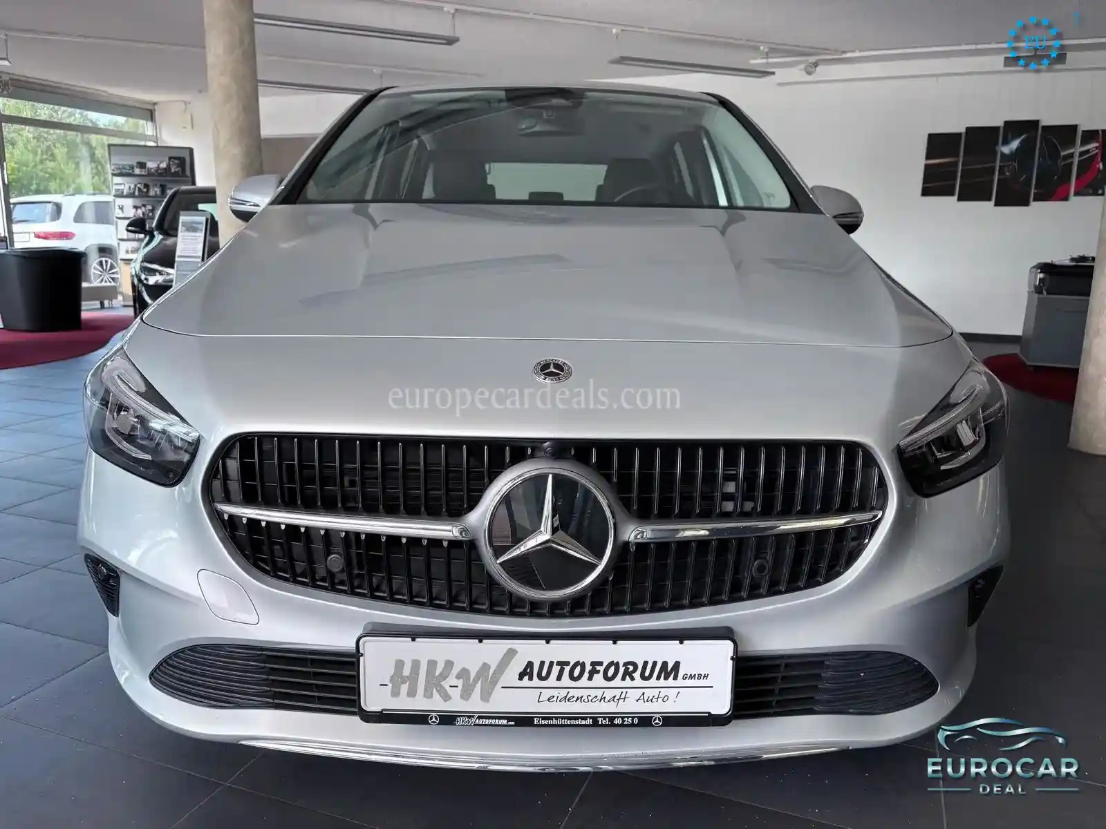 Mercedes-Benz B 180