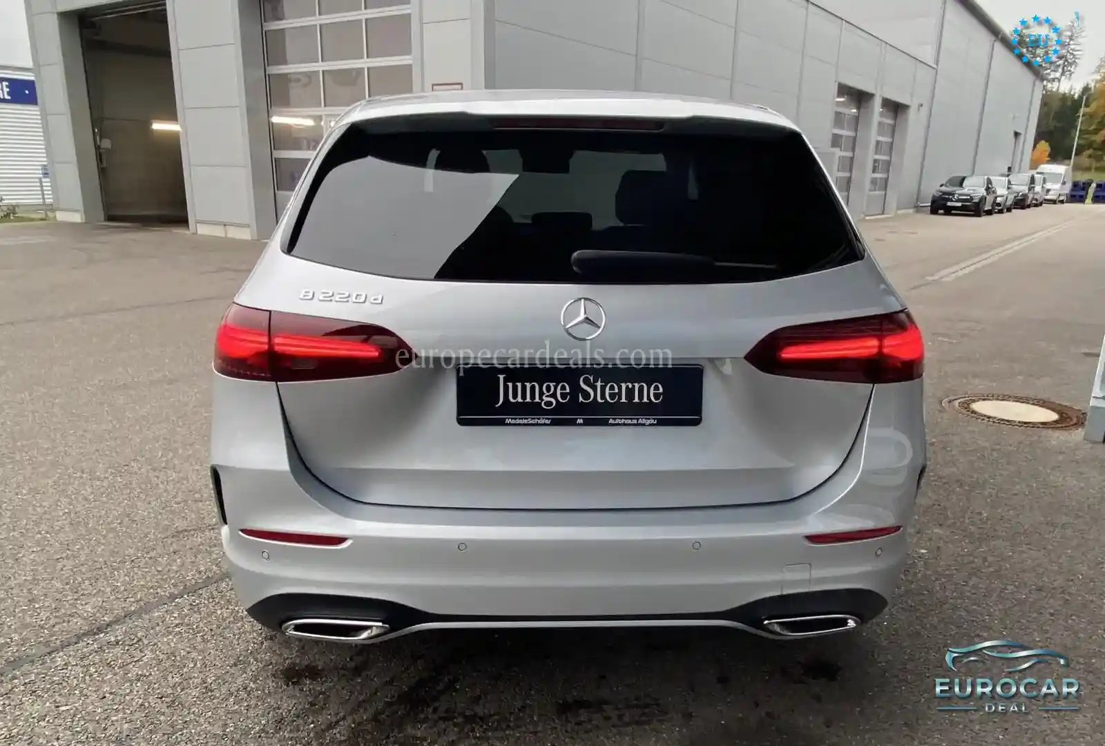 Mercedes-Benz B 220